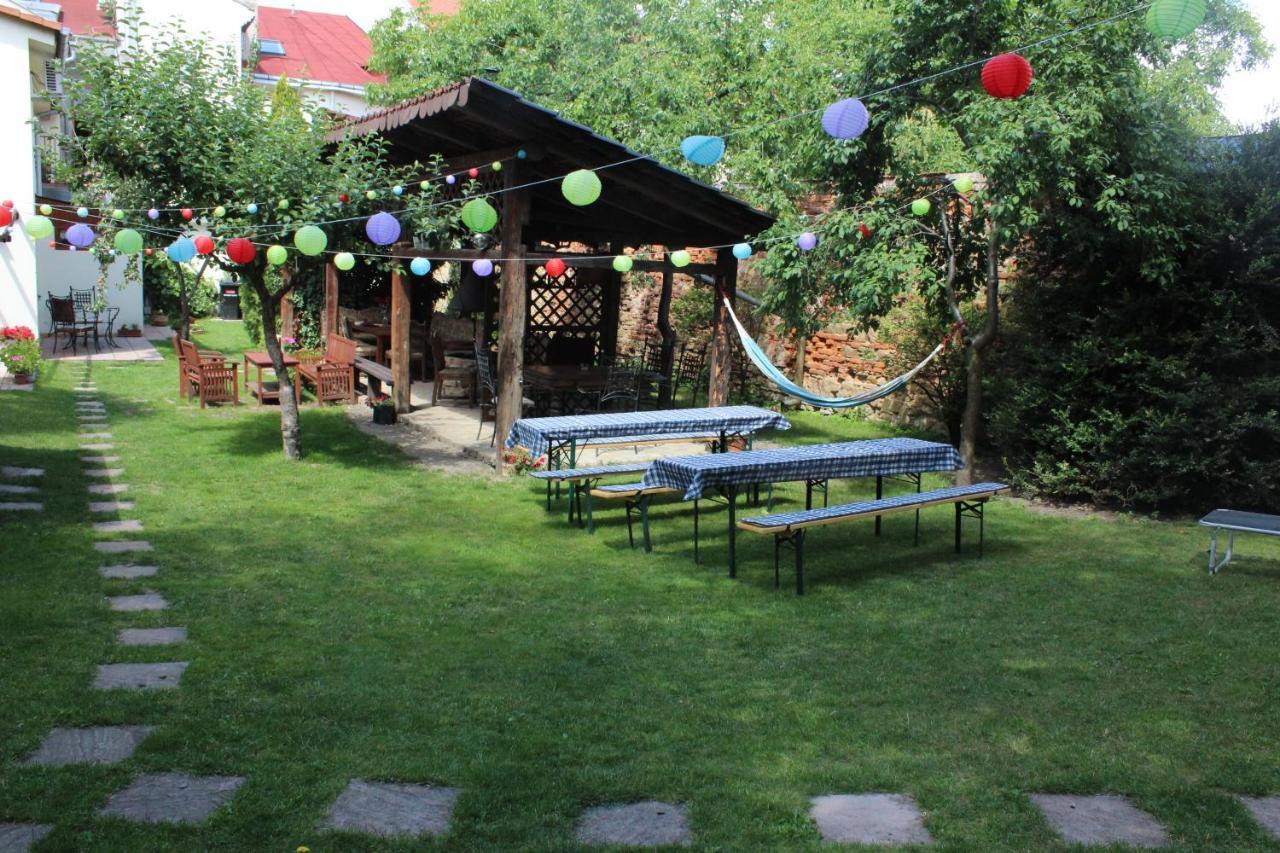 Hotel Excellent Kroměříž Kültér fotó